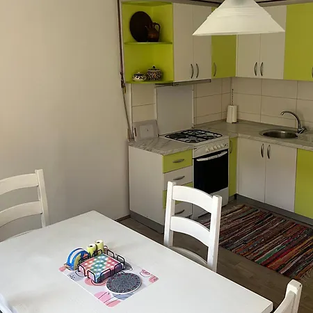 Dd Kalemova Sa Garazom سراييفو